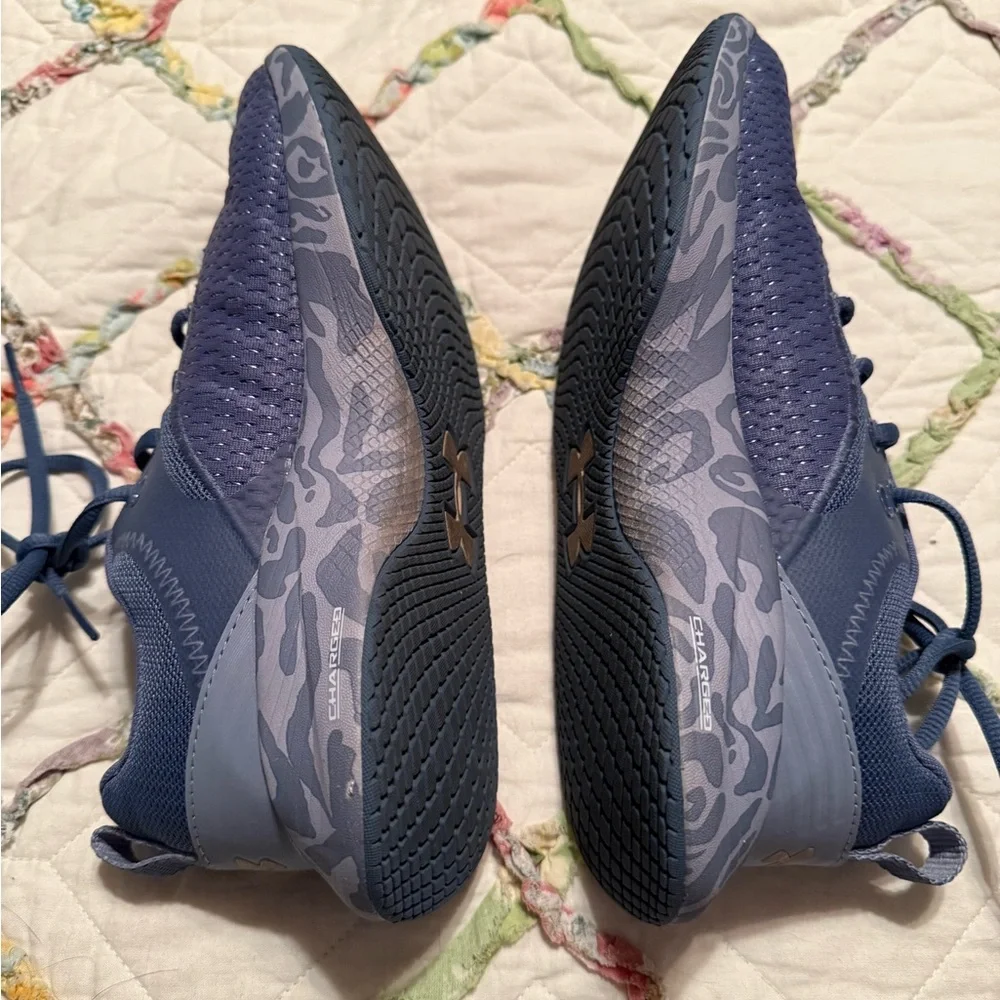 Under Armour Women's Blue Athletic Lace-Up Sneakers